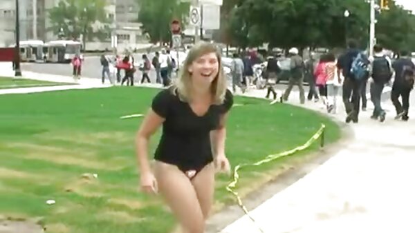 Dieses sexvideos mit reifen frauen süße Camgirl kann einem Mann einen Ständer geben, ohne sich auszuziehen